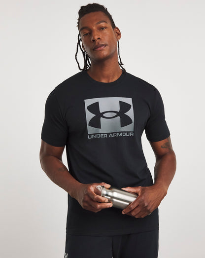 Under Armour T-shirt